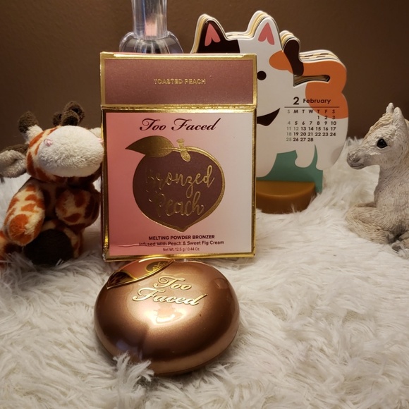 Too Faced Other - Too Faced Bronzed Peach BronzerBNIB